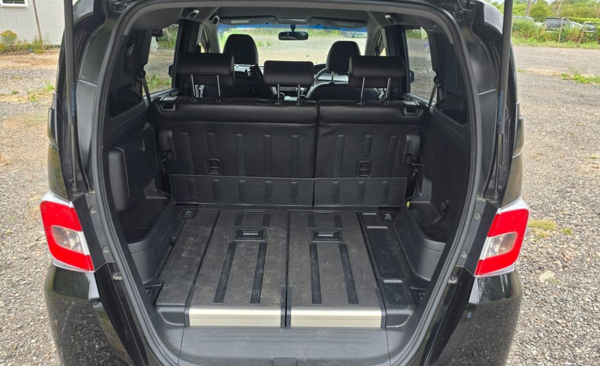 HONDA FREED SPIKE HYBRID 1.5 Auto 5 Seater MPV