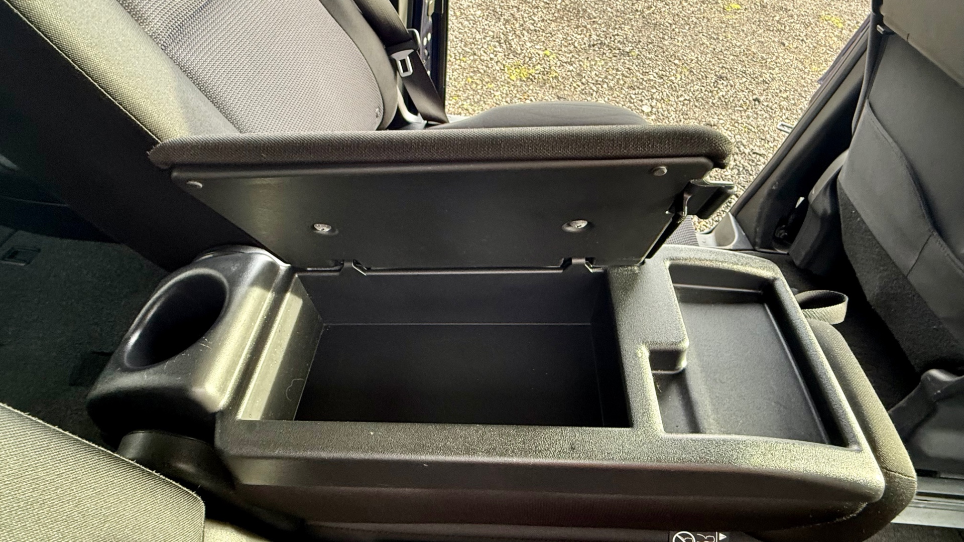 NISSAN SERENA 2.0h Auto 8 Seater Hybrid