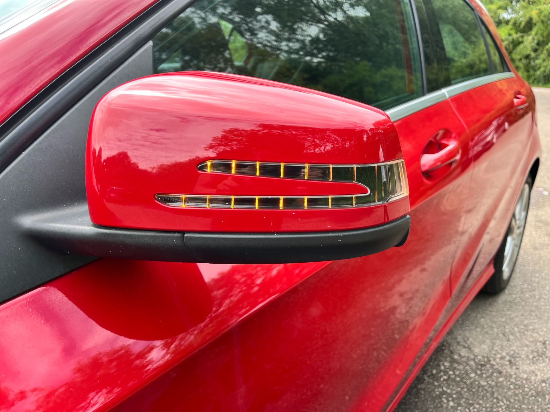 MERCEDES-BENZ A-CLASS A180