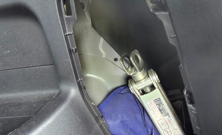 HONDA FREED SPIKE HYBRID 1.5 Auto 5 Seater MPV