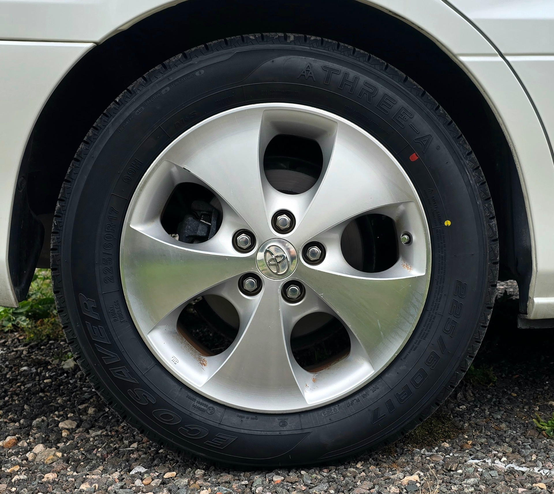 TOYOTA ALPHARD 3.0 Auto V6 8 Seater MPV