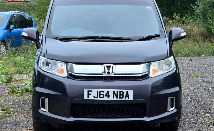 HONDA FREED SPIKE HYBRID 1.5 Auto 5 Seater MPV