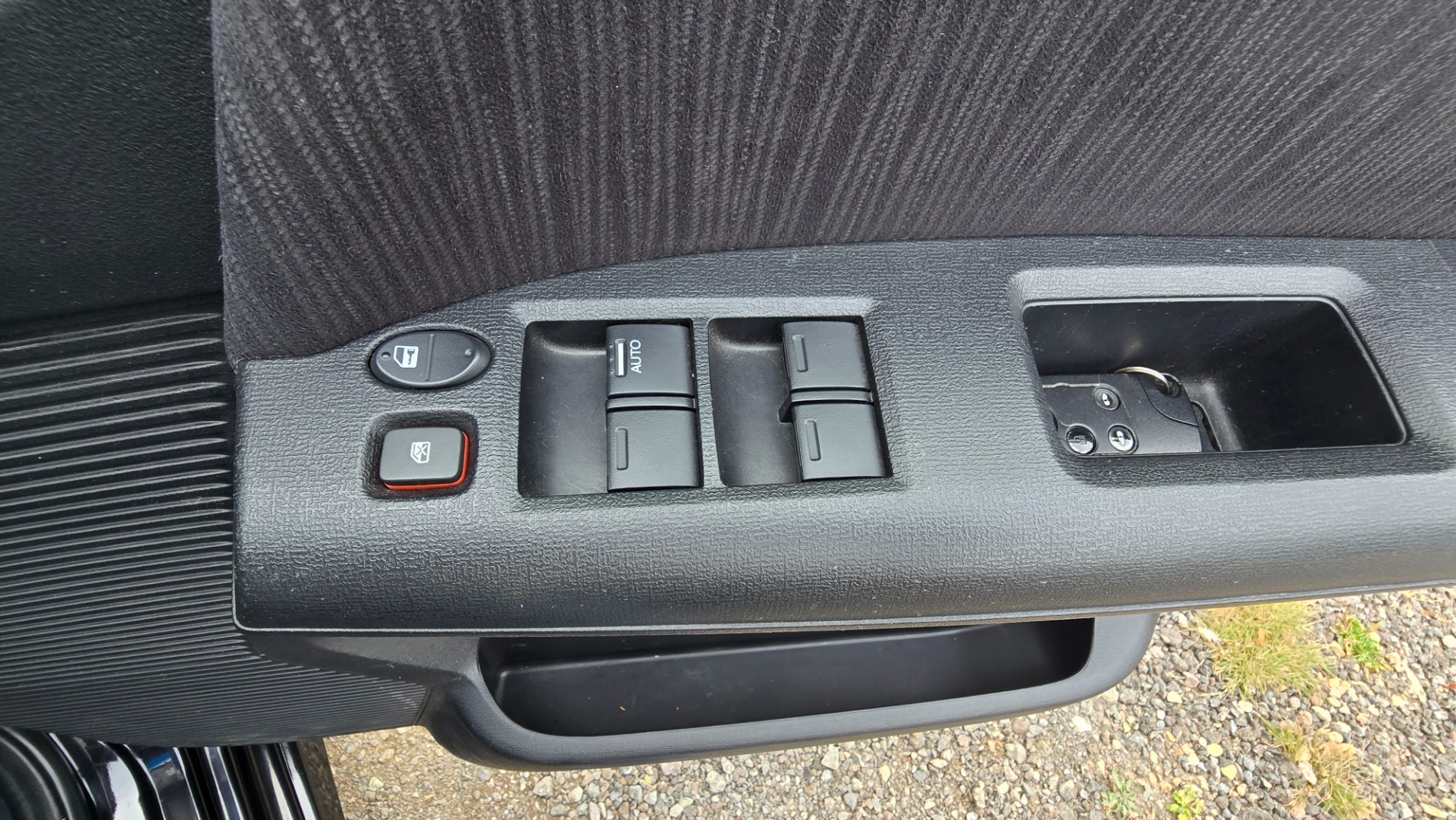 HONDA FREED SPIKE HYBRID 1.5 Auto 5 Seater MPV