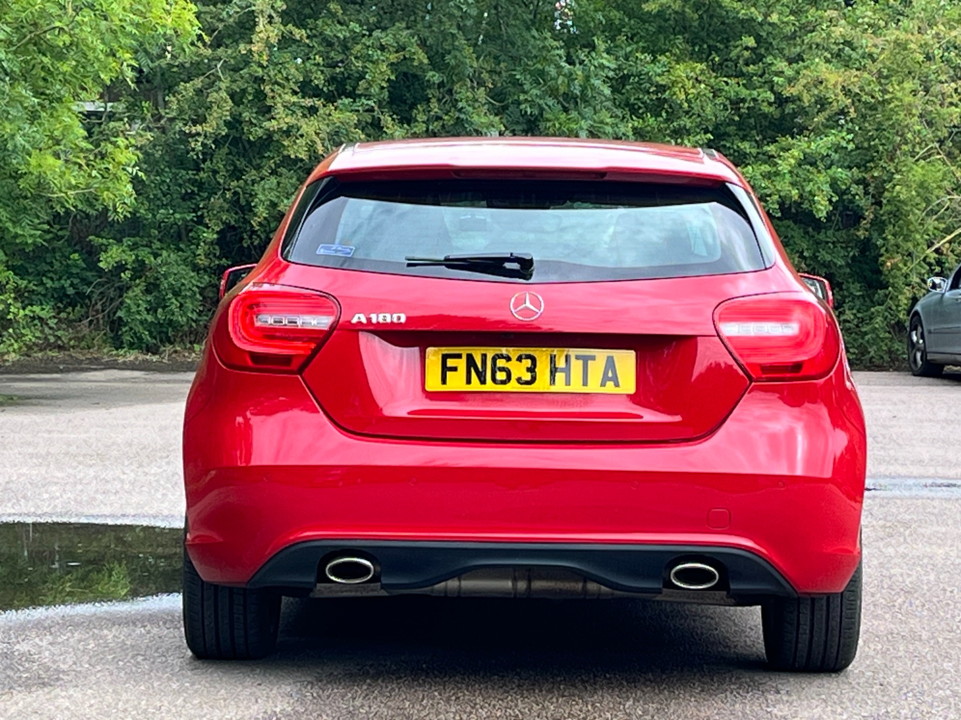 MERCEDES-BENZ A-CLASS A180