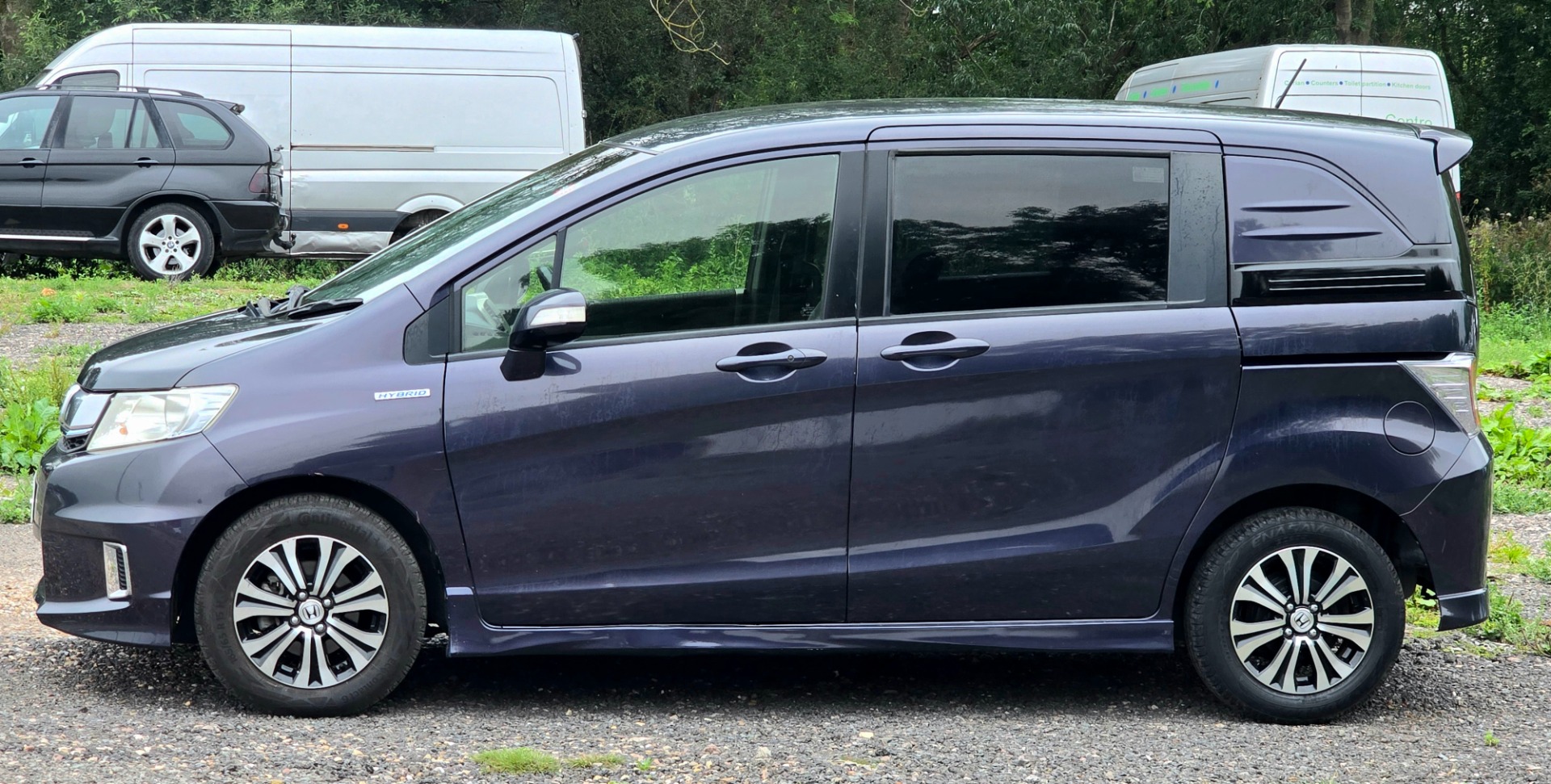 HONDA FREED SPIKE HYBRID 1.5 Auto 5 Seater MPV