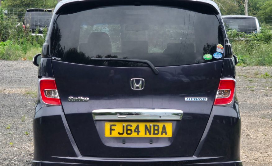 HONDA FREED SPIKE HYBRID 1.5 Auto 5 Seater MPV