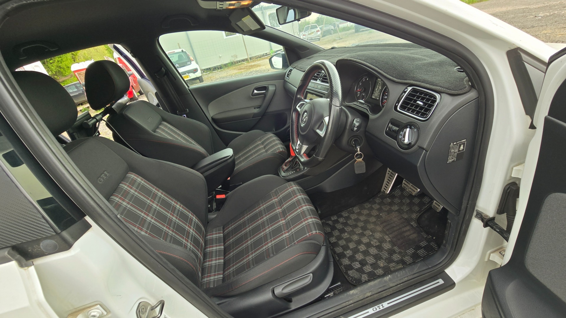 VOLKSWAGEN POLO 1.4 TSI GTI