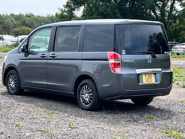 Honda Stepwagn 4WD 2.0L Automatic MPV