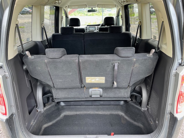 Honda Stepwagn 4WD 2.0L Automatic MPV