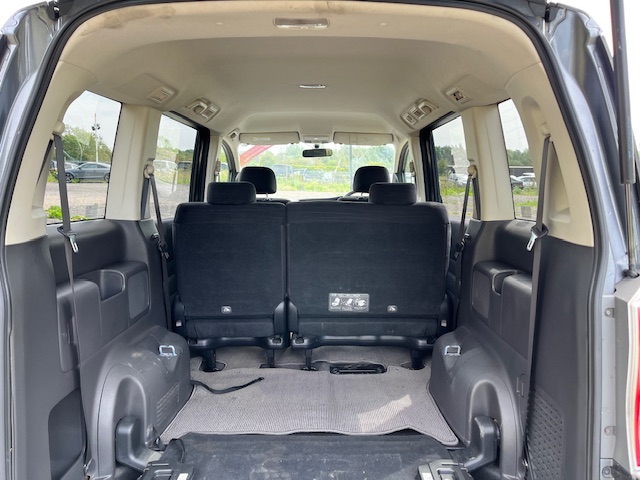 Honda Stepwagn 4WD 2.0L Automatic MPV
