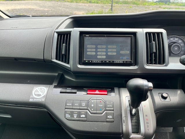 Honda Stepwagn 4WD 2.0L Automatic MPV