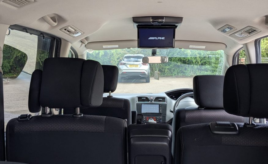 Nissan Serena HighWay Star PureDrive 2.0 Automatic MPV