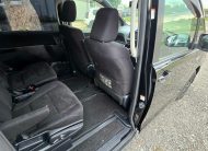 Toyota Voxy 1.8 Hybrid Automatic MPV