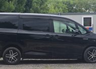 Toyota Voxy 1.8 Hybrid Automatic MPV