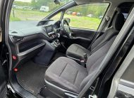 Toyota Voxy 1.8 Hybrid Automatic MPV