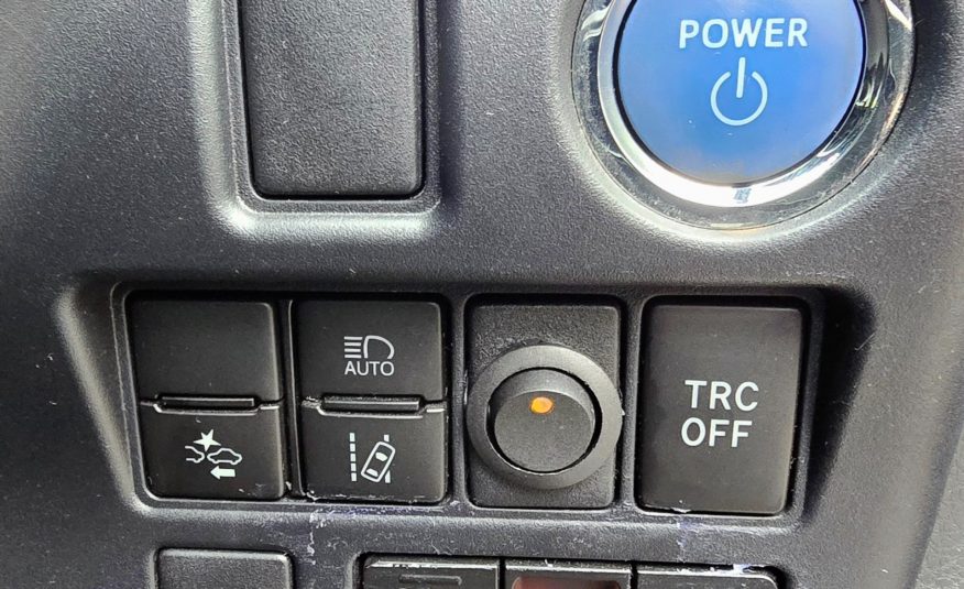 TOYOTA VOXYESQUIRE 1.8h Auto Euro 6 7 Seater Hybrid MPV Cruise Control Ulez Compliant