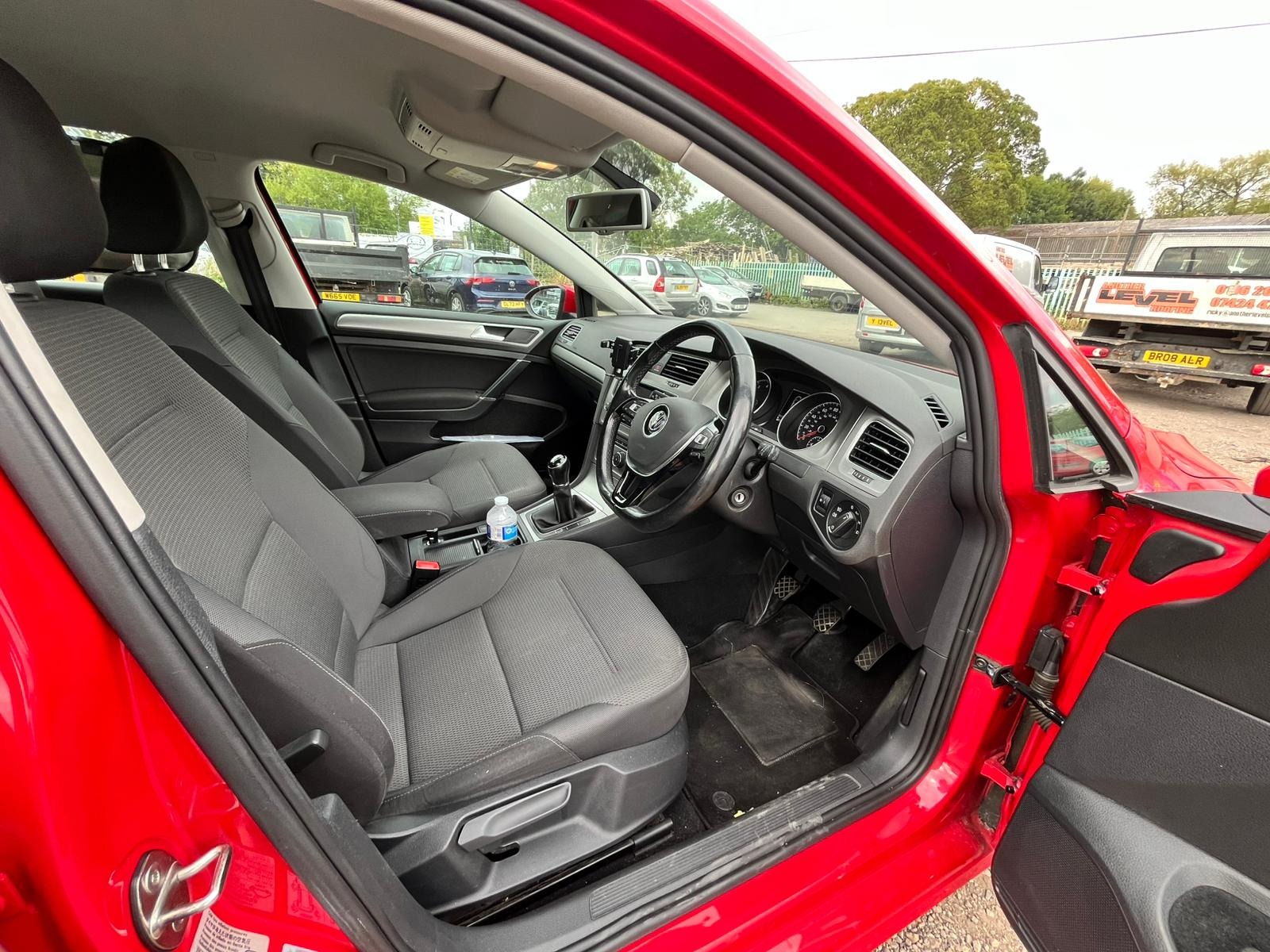 VOLKSWAGEN GOLF 1.4 TSI Match 5dr