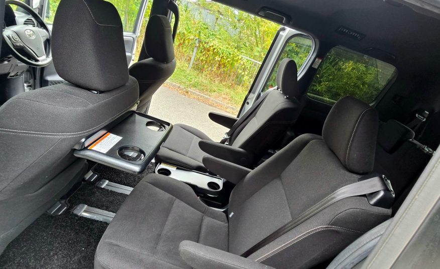 TOYOTA VOXYESQUIRE 1.8h Auto Euro 6 7 Seater Hybrid MPV Cruise Control Ulez Compliant
