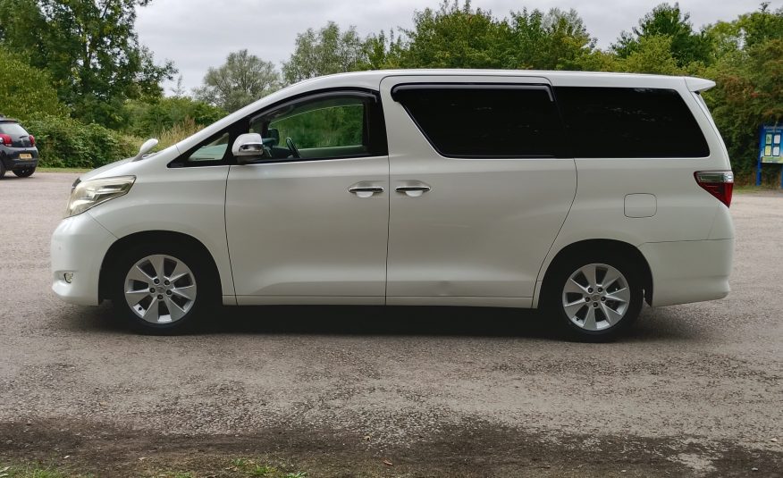 TOYOTA ALPHARD 2.4 Auto Luxury MPV