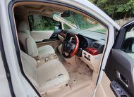 TOYOTA ALPHARD 2.4 Auto Luxury MPV