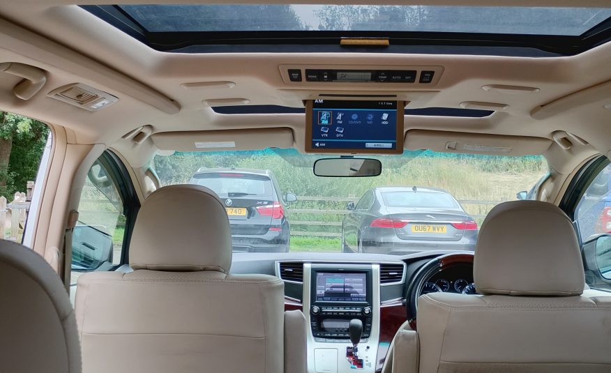 TOYOTA ALPHARD 2.4 Auto Luxury MPV