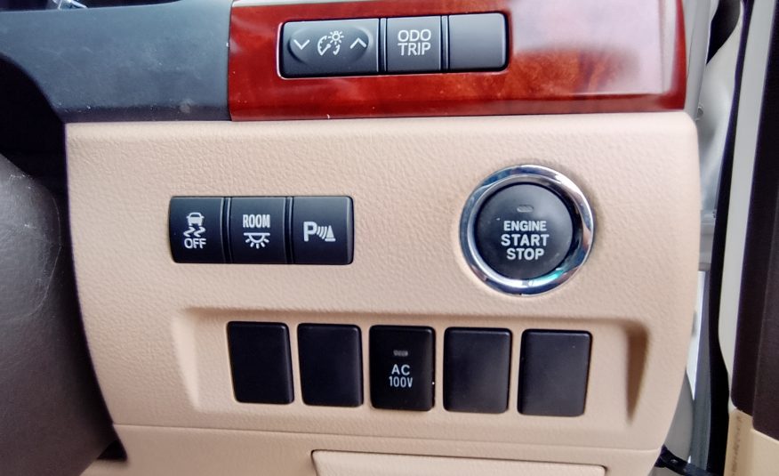 TOYOTA ALPHARD 2.4 Auto Luxury MPV