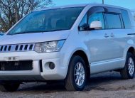 MITSUBISHI DELICA D5 2.4 Auto 8 Seater MPV 4X4