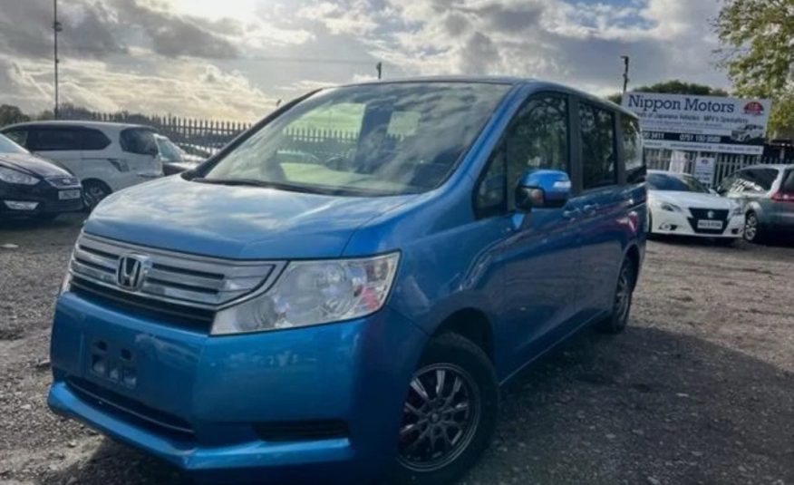 HONDA STEPWAGON 2.0 Auto MPV Dual Powerslide Doors 8 Seats