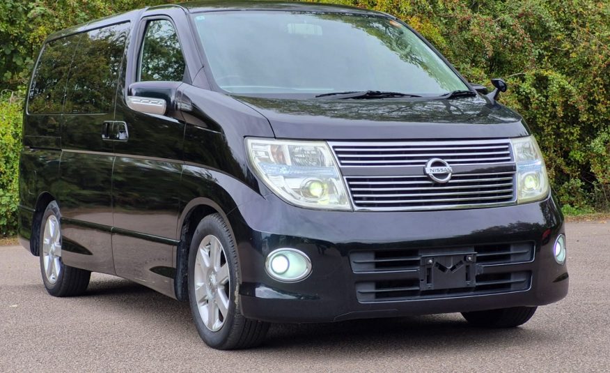 NISSAN ELGRAND Highway Star 2.5 V6 Auto 8 Seater MPV 57k Miles only Ulez Compliant