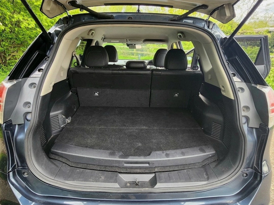 NISSAN X-TRAIL 2.0L Auto Hybrid 4X4 Tecna PureDrive