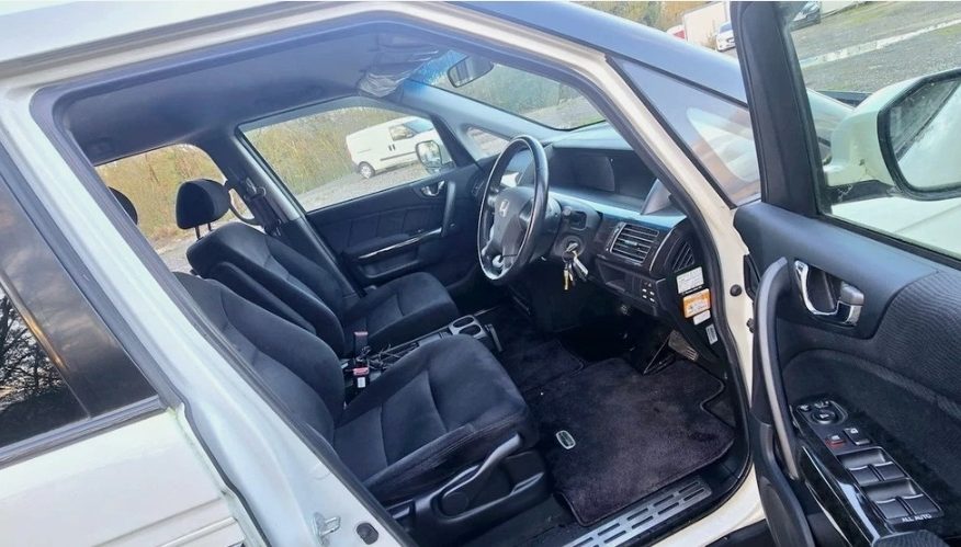 HONDA ELYSION Prestige Edition 2.4 Auto 8 Seater MPV
