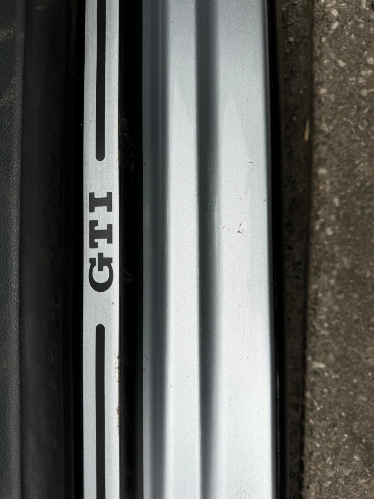 VOLKSWAGEN GOLF GTI JDM Import Mk5 Golf Manual 2.0L TFSI 197bhp