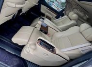 TOYOTA ALPHARD Executive Lounge 2.5 Auto Hybrid Sunroof