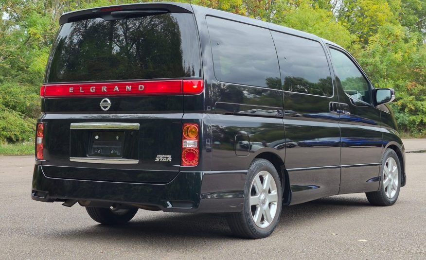 NISSAN ELGRAND Highway Star 2.5 V6 Auto 8 Seater MPV 57k Miles only Ulez Compliant