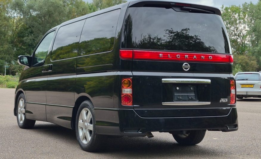 NISSAN ELGRAND Highway Star 2.5 V6 Auto 8 Seater MPV 57k Miles only Ulez Compliant