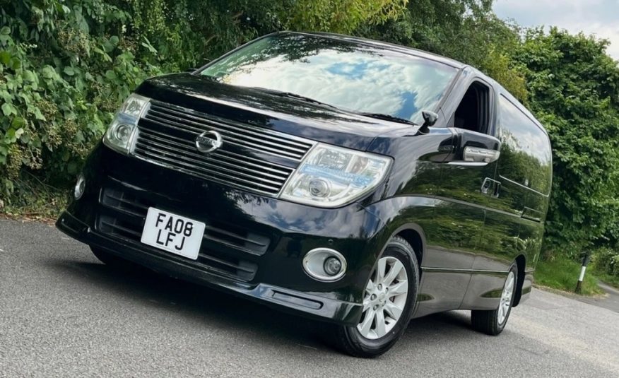 NISSAN ELGRAND Highway Star 3.5 V6 Auto 8 Seater 4X4