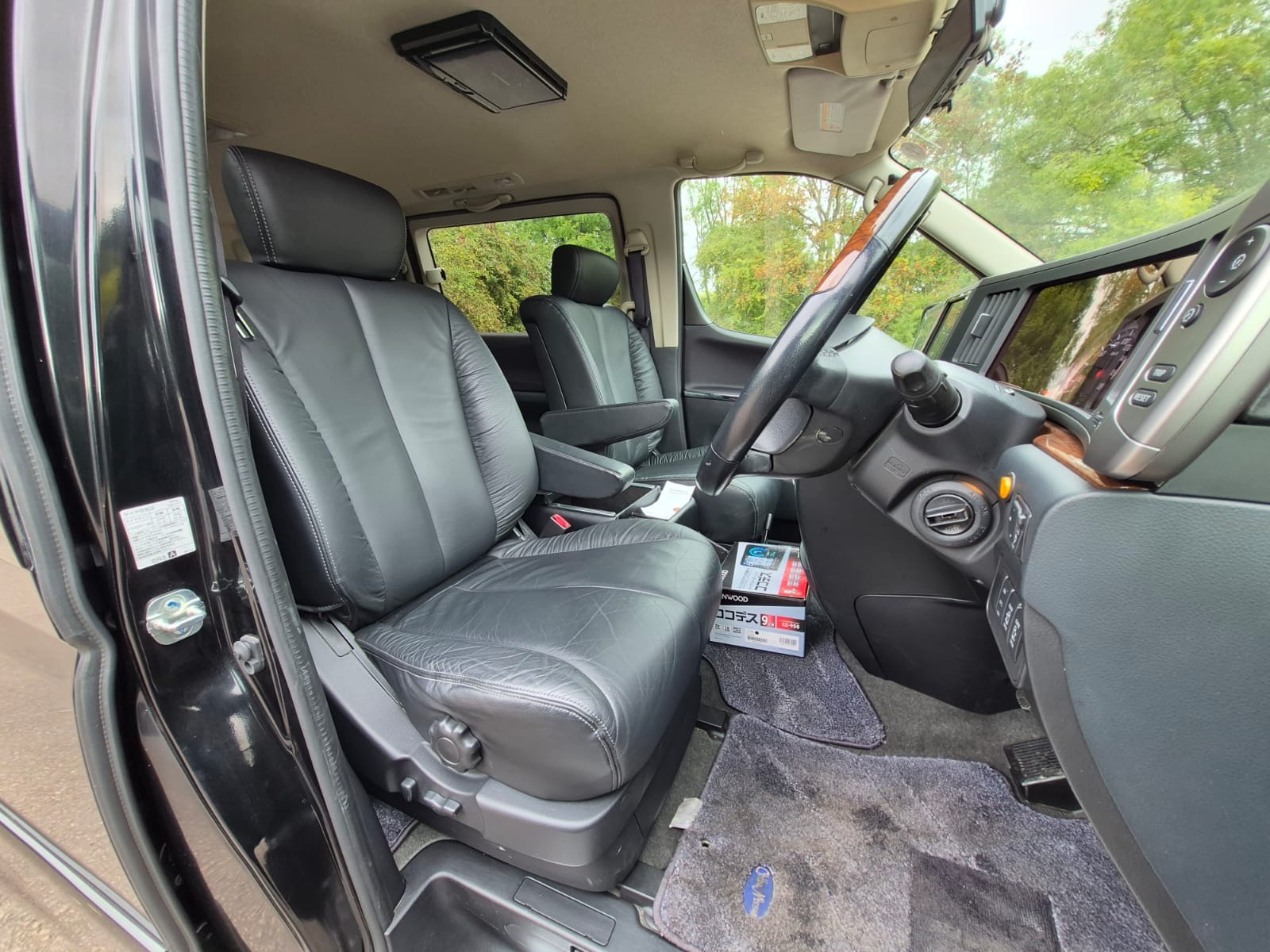 NISSAN ELGRAND Highway Star 2.5 V6 Auto 8 Seater MPV 57k Miles only Ulez Compliant