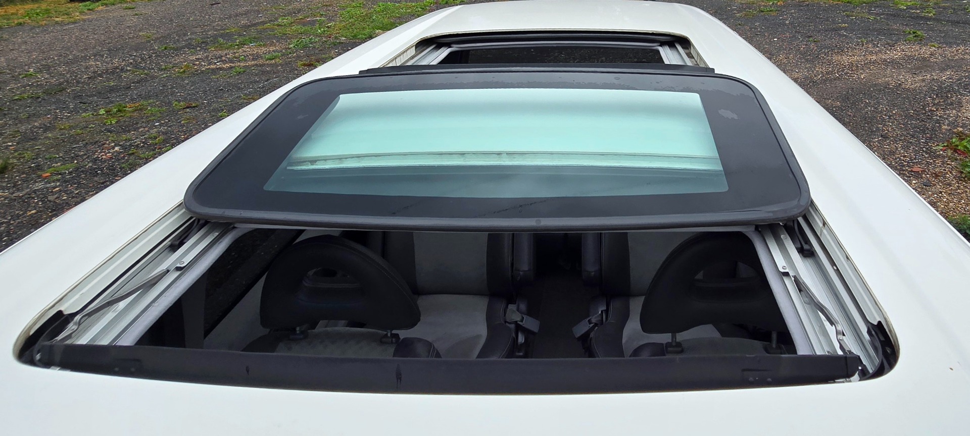 MITSUBISHI DELICA L400 Spacegear Chamonix3.0 Auto V6 4X4 7 Seater twin Sunroof 68k Miles Only