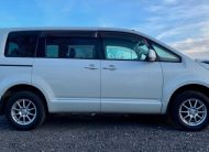 MITSUBISHI DELICA D5 2.4 Auto 8 Seater MPV 4X4