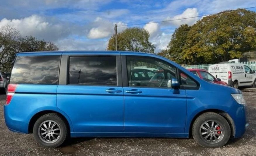 HONDA STEPWAGON 2.0 Auto MPV Dual Powerslide Doors 8 Seats