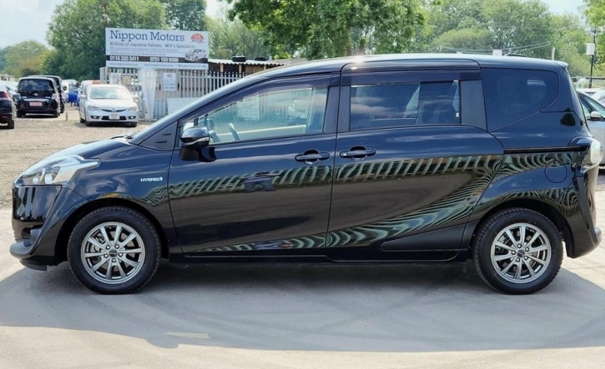 TOYOTA COROLLA Sienta Hybrid 1.5 Auto 7 Seater ULEZ Compliant