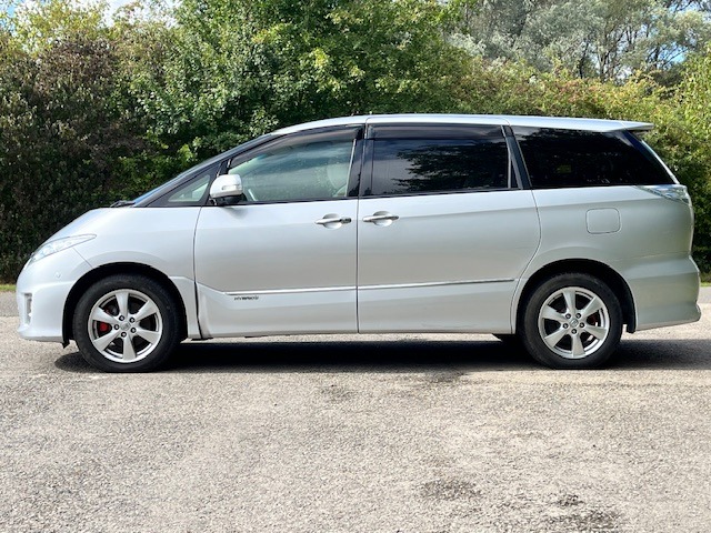 TOYOTA ESTIMA 7 Seater Heated Seats All round Camera