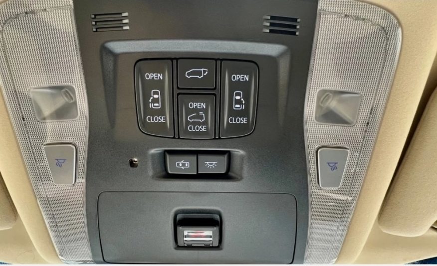 TOYOTA ALPHARD Executive Lounge 2.5 Auto Hybrid Sunroof