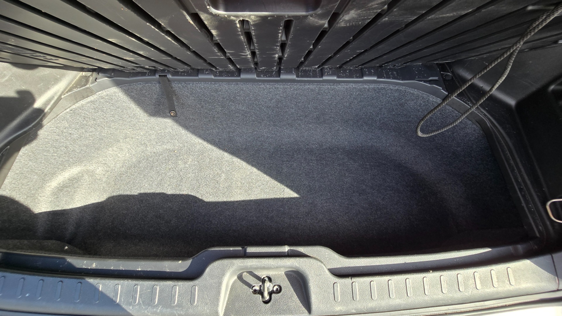 NISSAN SERENA HighwayStar 2.0h Auto 8 Seater S-Hybrid MPV Ulez Compliant