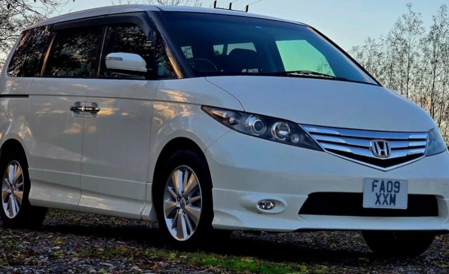 HONDA ELYSION Prestige Edition 2.4 Auto 8 Seater MPV