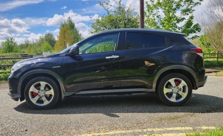 HONDA HR-V 1.5L Auto Hybrid AWD CVT Rear Camera