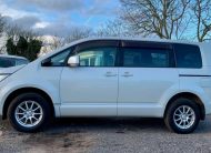 MITSUBISHI DELICA D5 2.4 Auto 8 Seater MPV 4X4