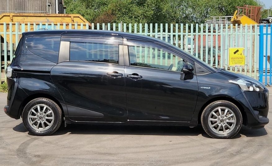 TOYOTA COROLLA Sienta Hybrid 1.5 Auto 7 Seater ULEZ Compliant