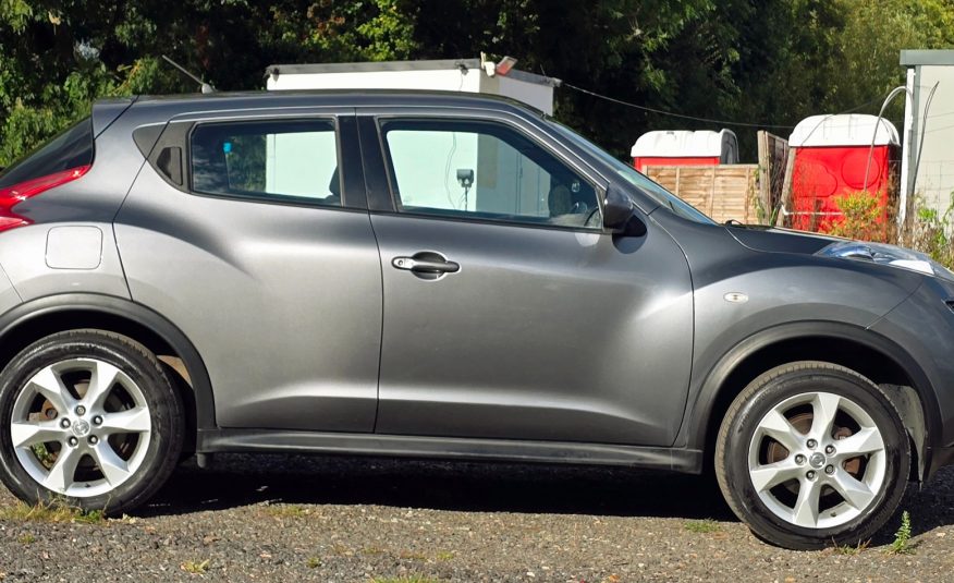 NISSAN JUKE 1.6 Acenta SUV 5dr Petrol Manual Euro 5 (117 ps) MD Service History
