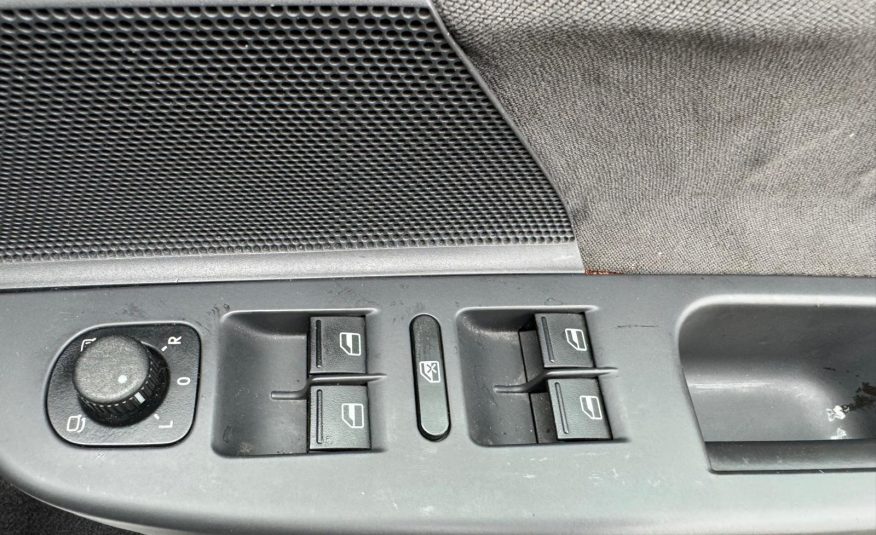 VOLKSWAGEN GOLF GTI JDM Import Mk5 Golf Manual 2.0L TFSI 197bhp